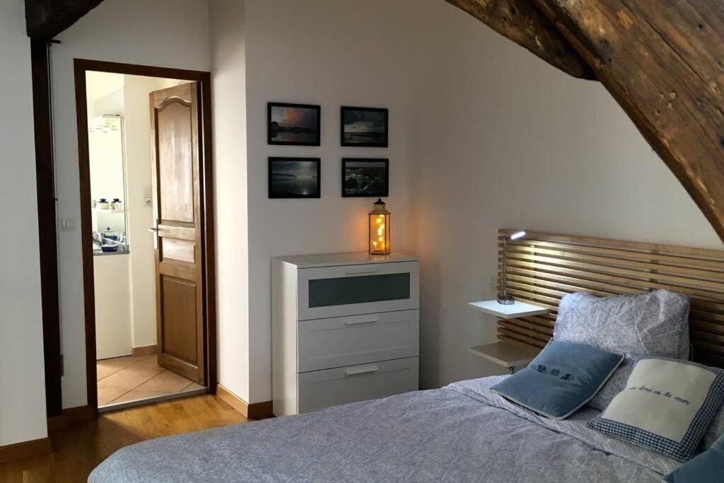 Appartement De Charme Rue Du Chateau 오레 외부 사진