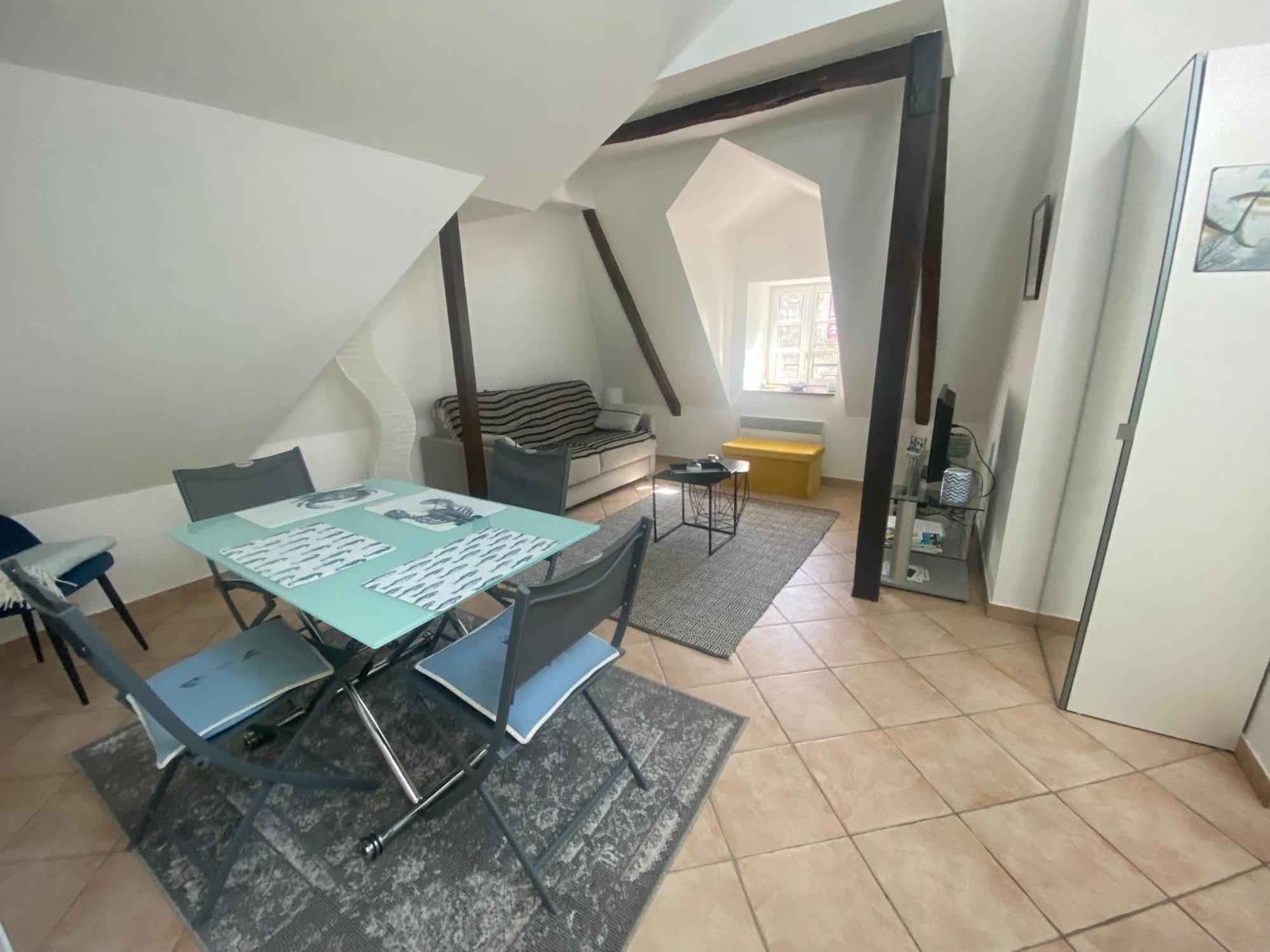 Appartement De Charme Rue Du Chateau 오레 외부 사진